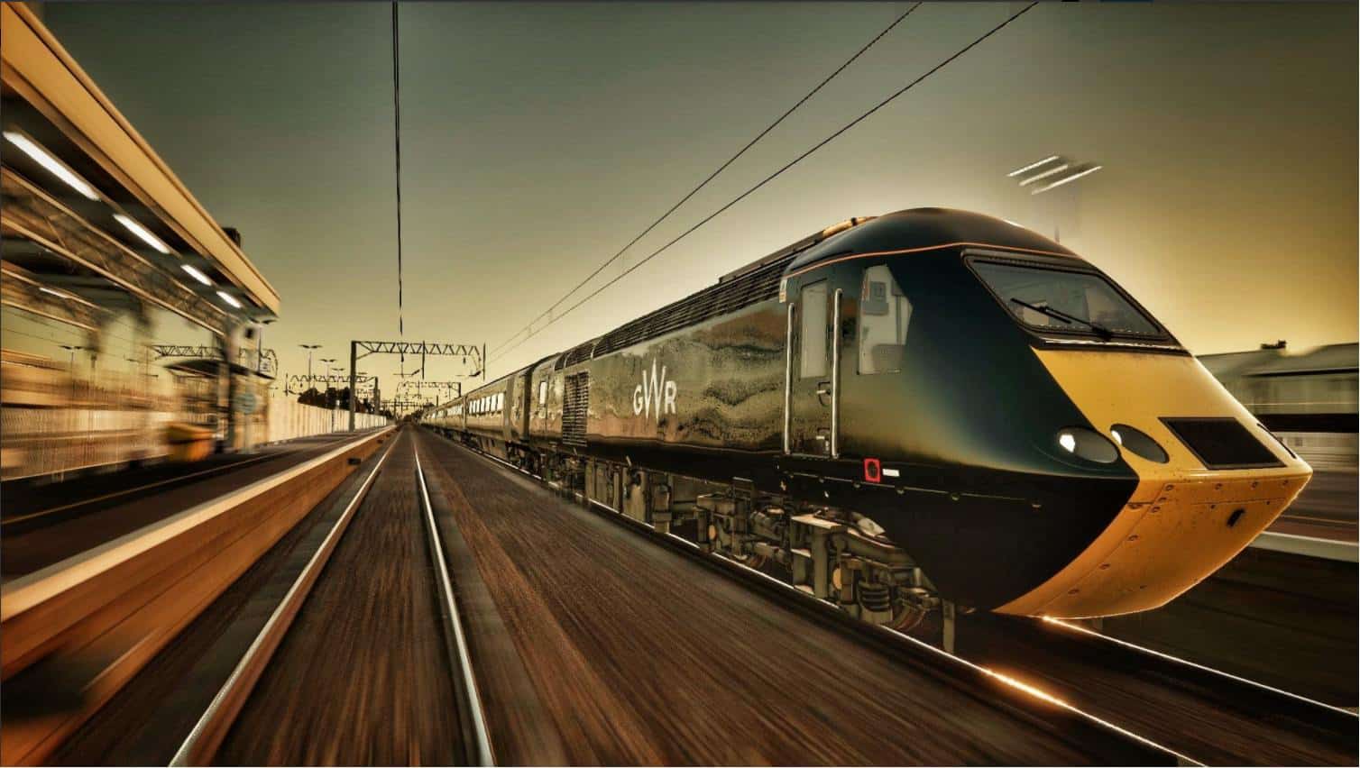Поезд. Поезд great Western Express. Белый поезд. Реклама в поездах. Фото идущего поезда.
